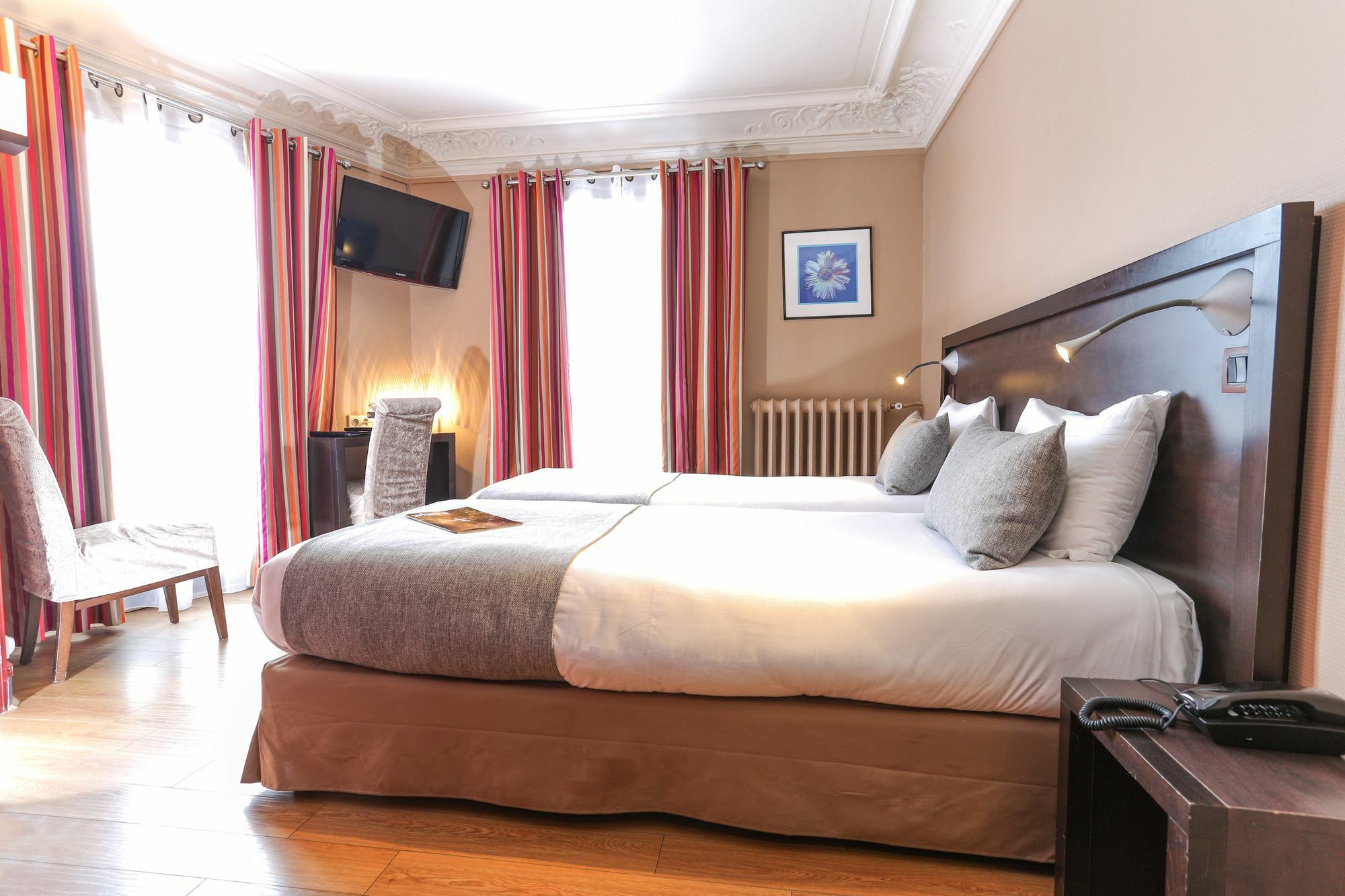 Hotel Avalon Gare Du Nord Paris